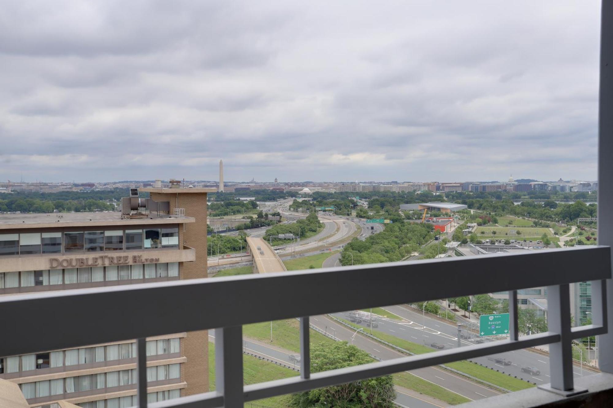 Unique Apartment In A Great Pentagon City Location Arlington Zewnętrze zdjęcie